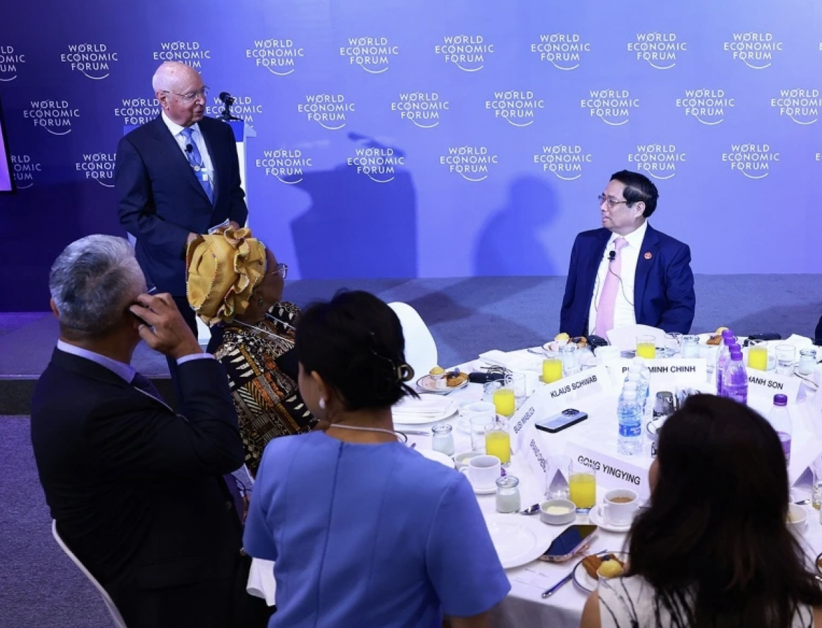Roundtable Luncheon Discussion with the Prime Minister of Viet Nam and the President and CEO of the World Economic Forum