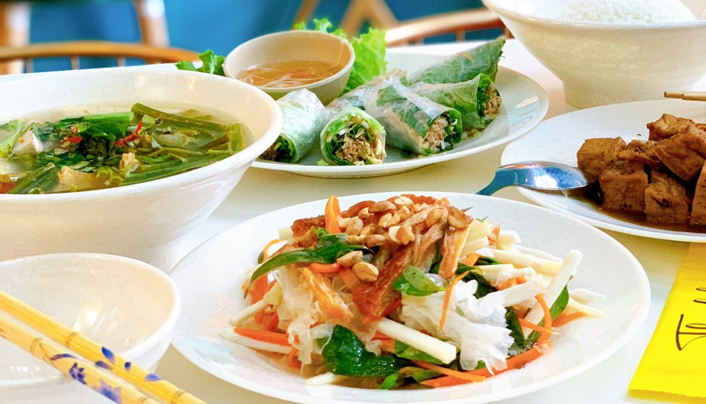 A guide to the top 11 sought-after vegetarian restaurants in Ho Chi Minh City