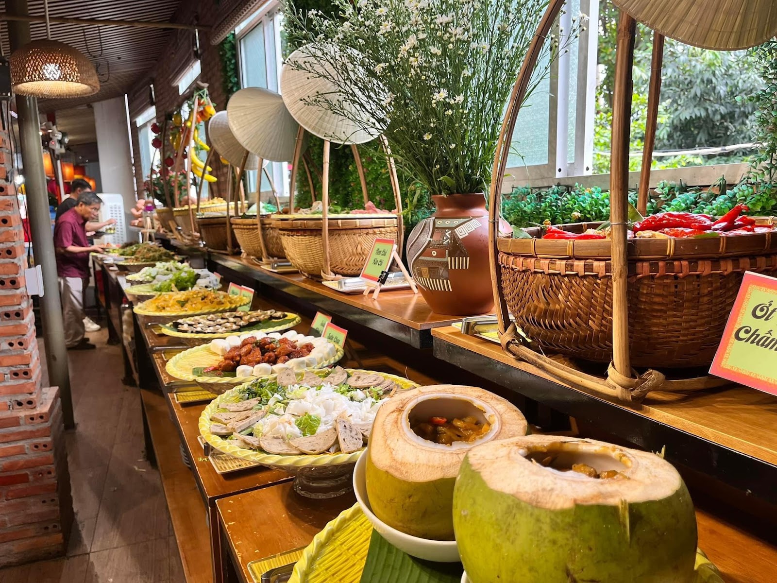A guide to the top 11 sought-after vegetarian restaurants in Ho Chi Minh City