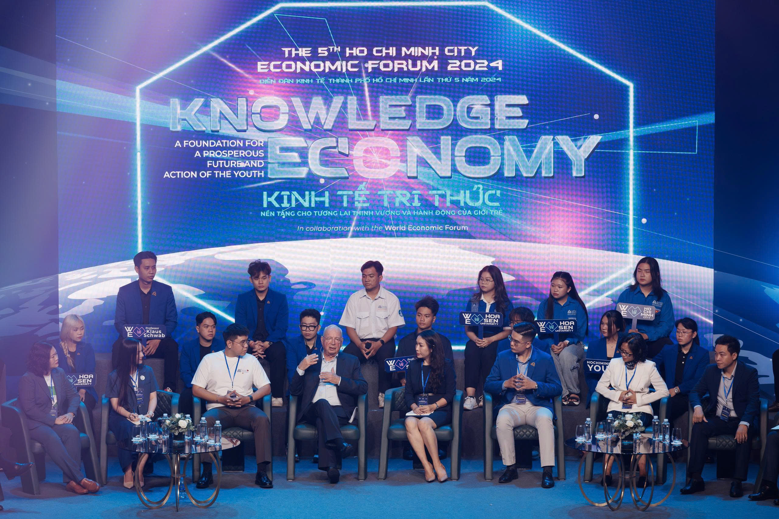 Talkshow “Intelligent Generation NOW”: Inspiring Vietnam’s Youth in the Green Era