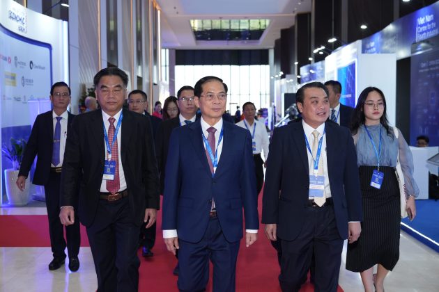 Photo: Youth Inspiration Talks